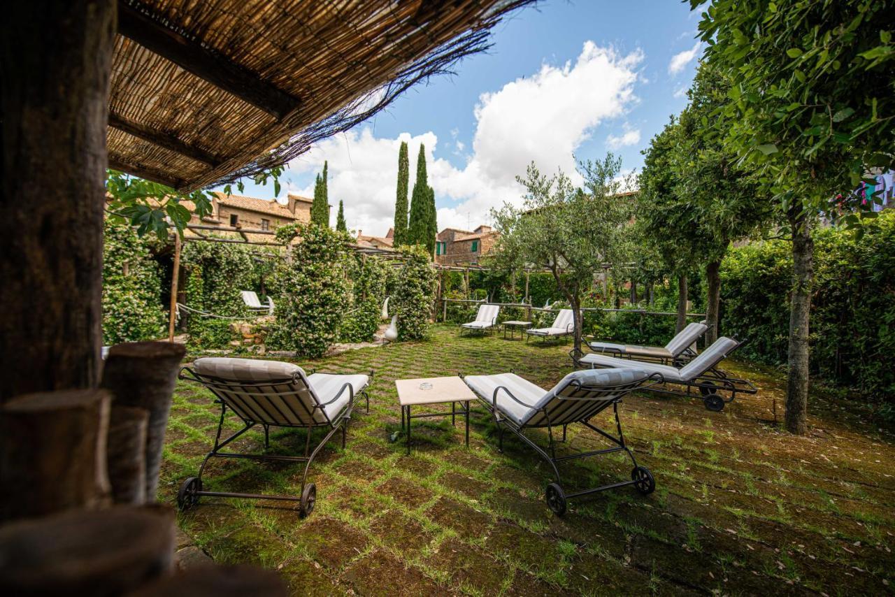 Hotel Palazzo Del Capitano Wellness & Relais - Luxury Borgo Capitano Collection San Quirico dʼOrcia Exterior foto