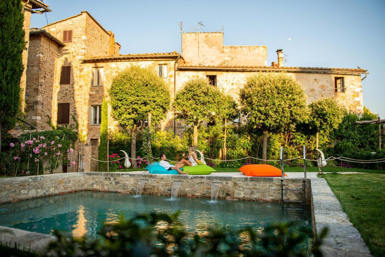 Hotel Palazzo Del Capitano Wellness & Relais - Luxury Borgo Capitano Collection San Quirico dʼOrcia Exterior foto