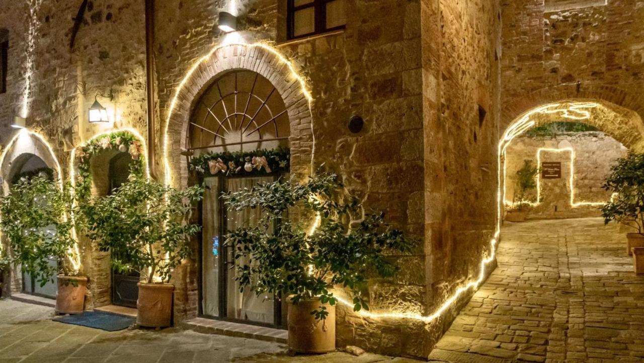 Hotel Palazzo Del Capitano Wellness & Relais - Luxury Borgo Capitano Collection San Quirico dʼOrcia Exterior foto